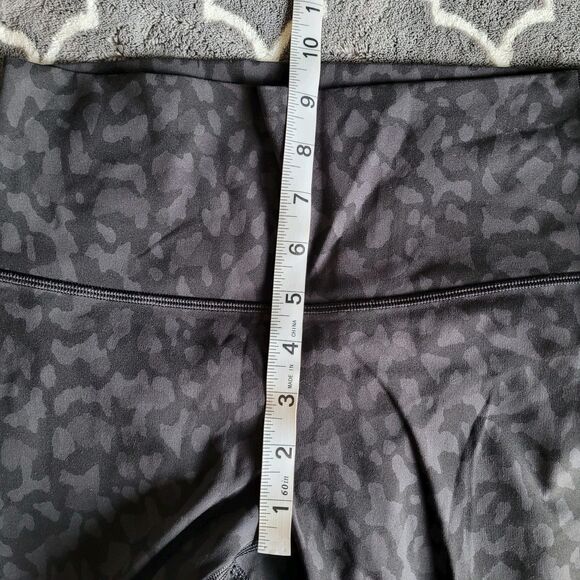 Lululemon Wunder Under High Rise Tight 25" Size 6 Luxtreme Wild Coal Camo W5BSPS - Picture 5 of 7